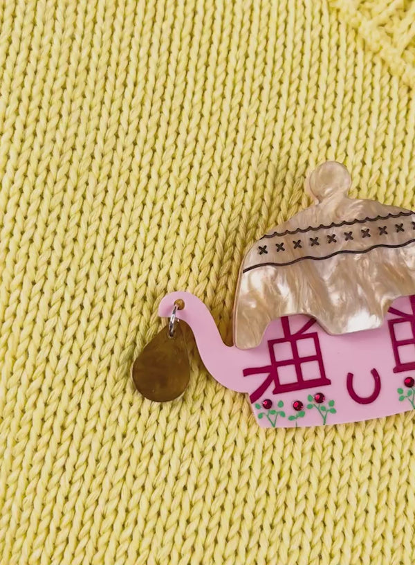 Video of our Cottage Teapot Brooch worn on a yellow knitted cardigan